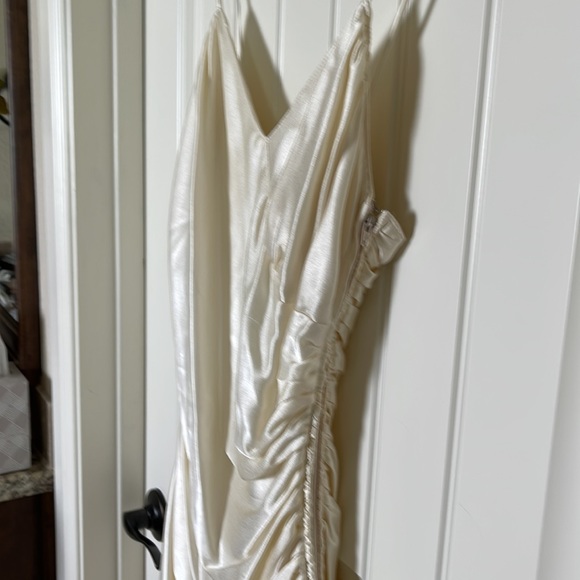 Ivory spaghetti strap asymmetrical w/zipper on left side with rose complimenting - Picture 2 of 5